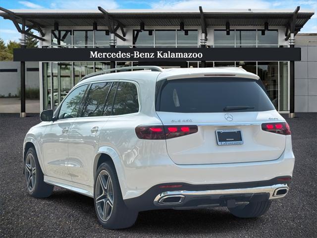 new 2025 Mercedes-Benz GLS 450 car