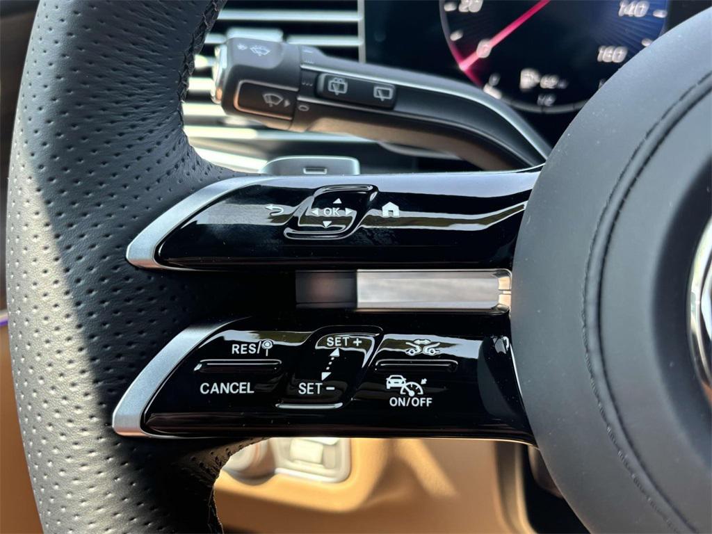 new 2025 Mercedes-Benz GLS 450 car, priced at $102,100