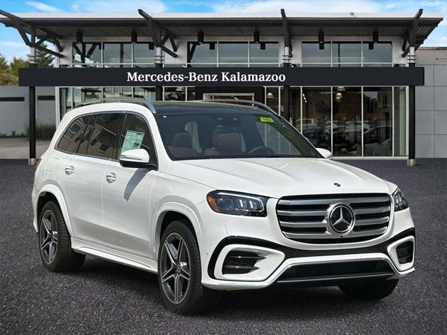new 2025 Mercedes-Benz GLS 450 car