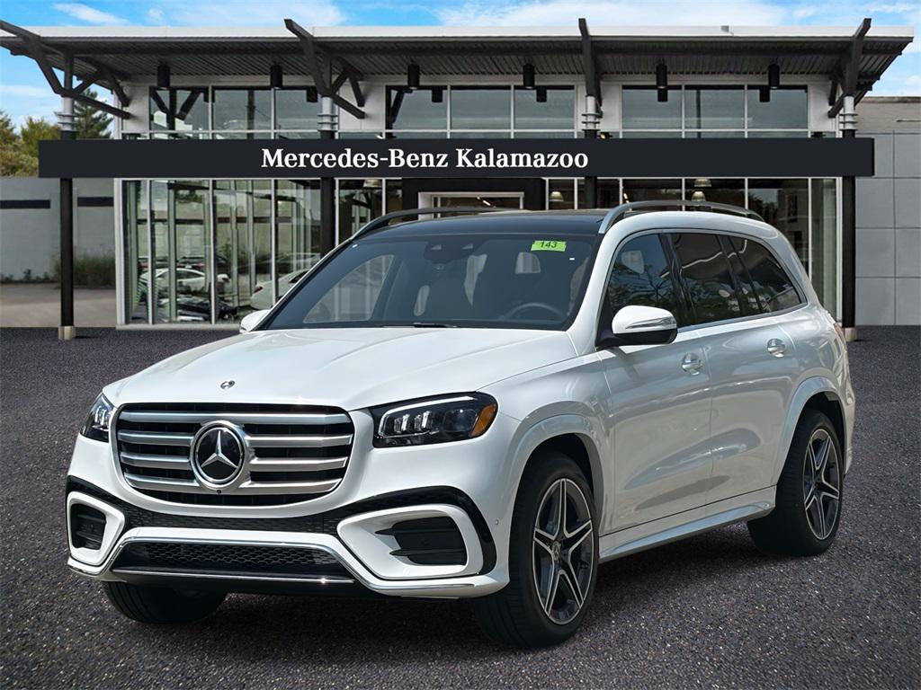 new 2025 Mercedes-Benz GLS 450 car, priced at $102,100