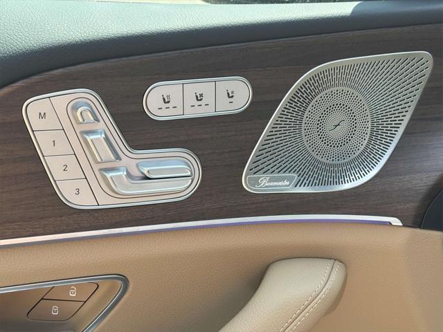 new 2025 Mercedes-Benz GLS 450 car