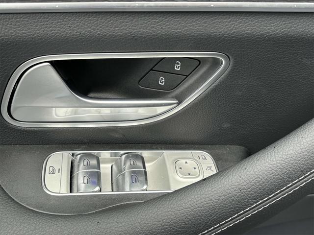 new 2025 Mercedes-Benz GLS 450 car, priced at $95,840