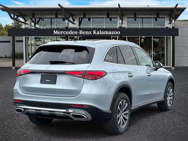 new 2025 Mercedes-Benz GLC 300 car