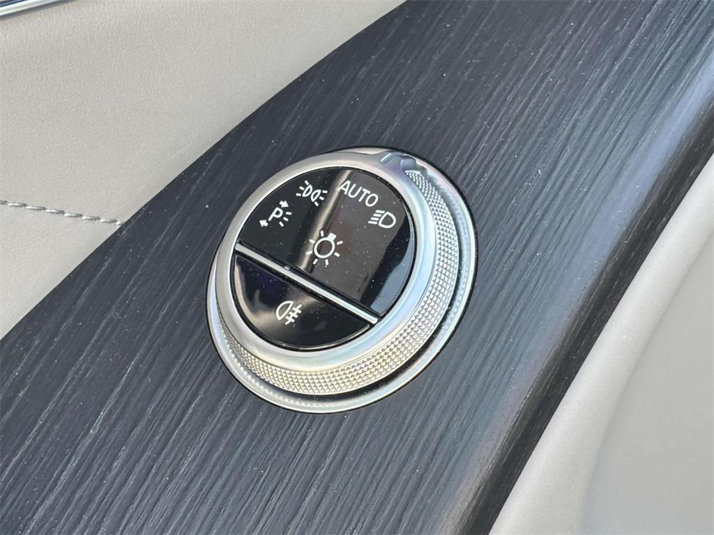 used 2023 Mercedes-Benz S-Class car, priced at $74,900
