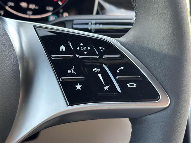 new 2025 Mercedes-Benz GLC 350e car
