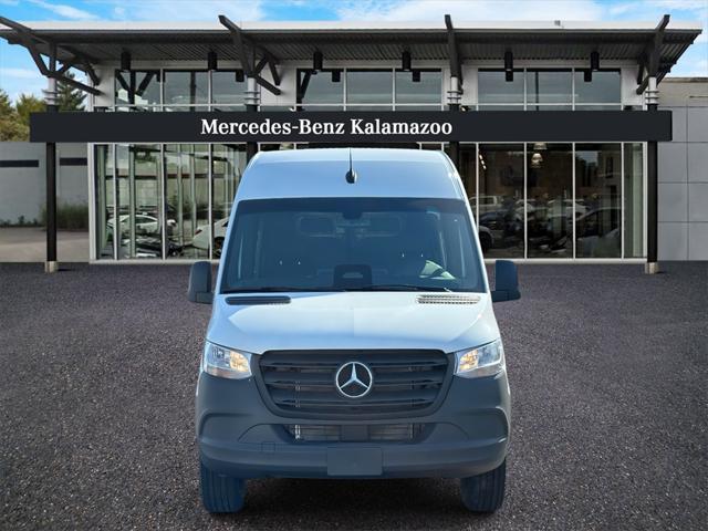 new 2025 Mercedes-Benz Sprinter 2500 car, priced at $53,422
