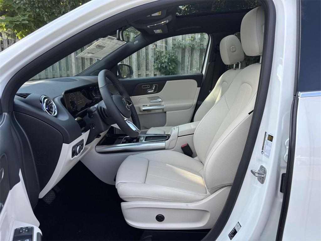 new 2026 Mercedes-Benz GLA 250 car
