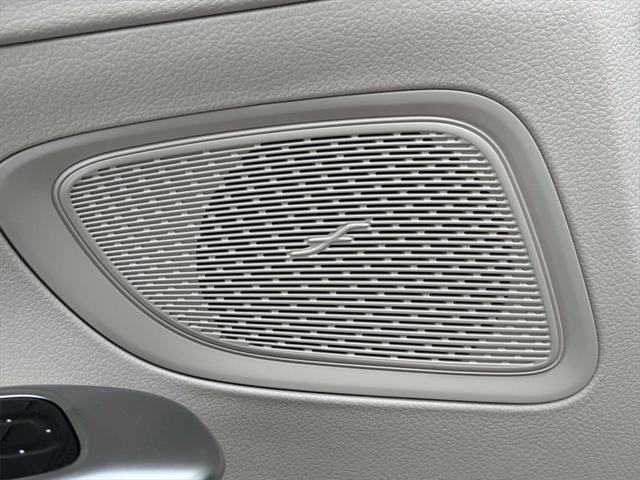 new 2025 Mercedes-Benz C-Class car
