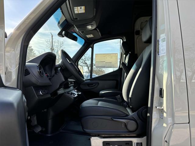 new 2025 Mercedes-Benz Sprinter 2500 car, priced at $58,742