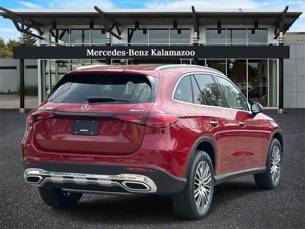 new 2025 Mercedes-Benz GLC 300 car, priced at $59,295