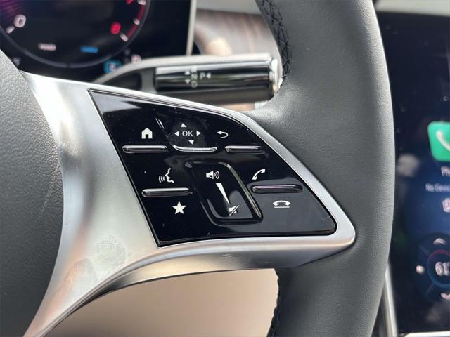 new 2025 Mercedes-Benz GLC 300 car