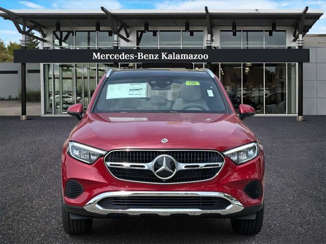 new 2025 Mercedes-Benz GLC 300 car