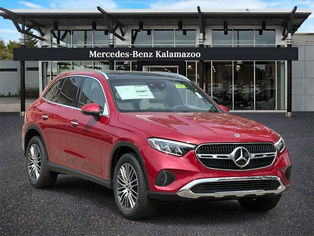new 2025 Mercedes-Benz GLC 300 car, priced at $59,295