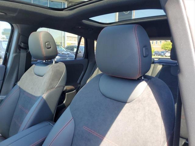 used 2024 Mercedes-Benz GLA 250 car, priced at $44,900