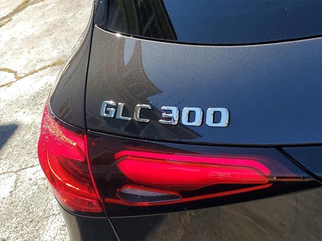 new 2025 Mercedes-Benz GLC 300 car, priced at $60,200