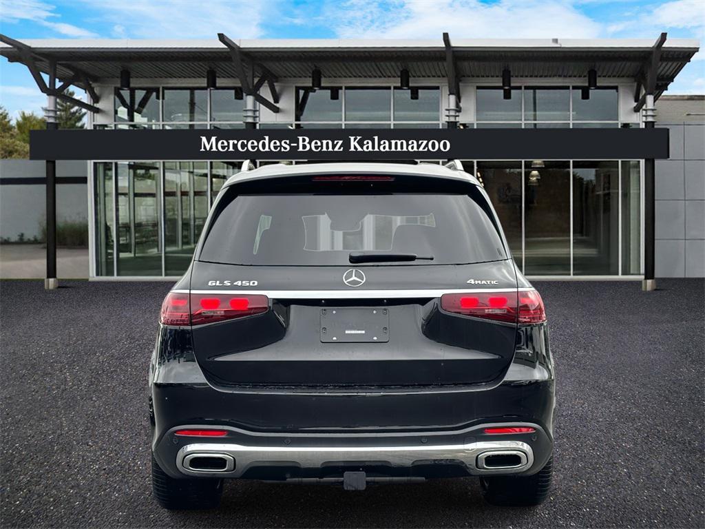 new 2025 Mercedes-Benz GLS 450 car, priced at $102,250