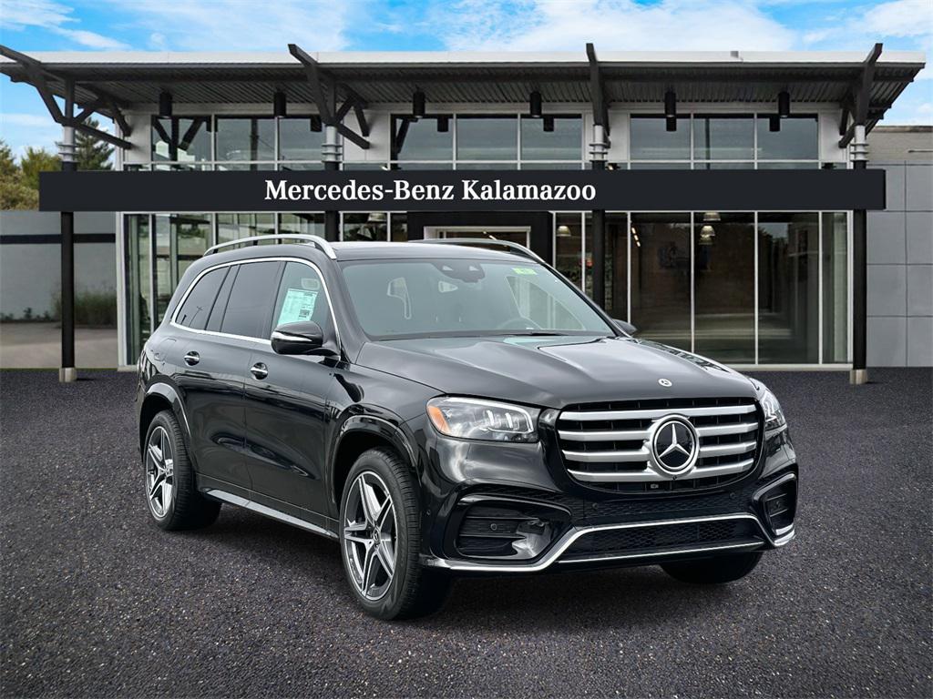 new 2025 Mercedes-Benz GLS 450 car, priced at $102,250