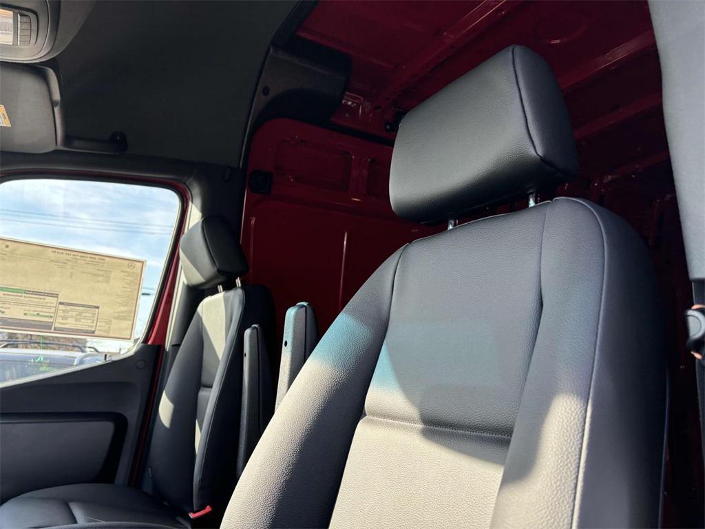 new 2025 Mercedes-Benz Sprinter 2500 car, priced at $58,742