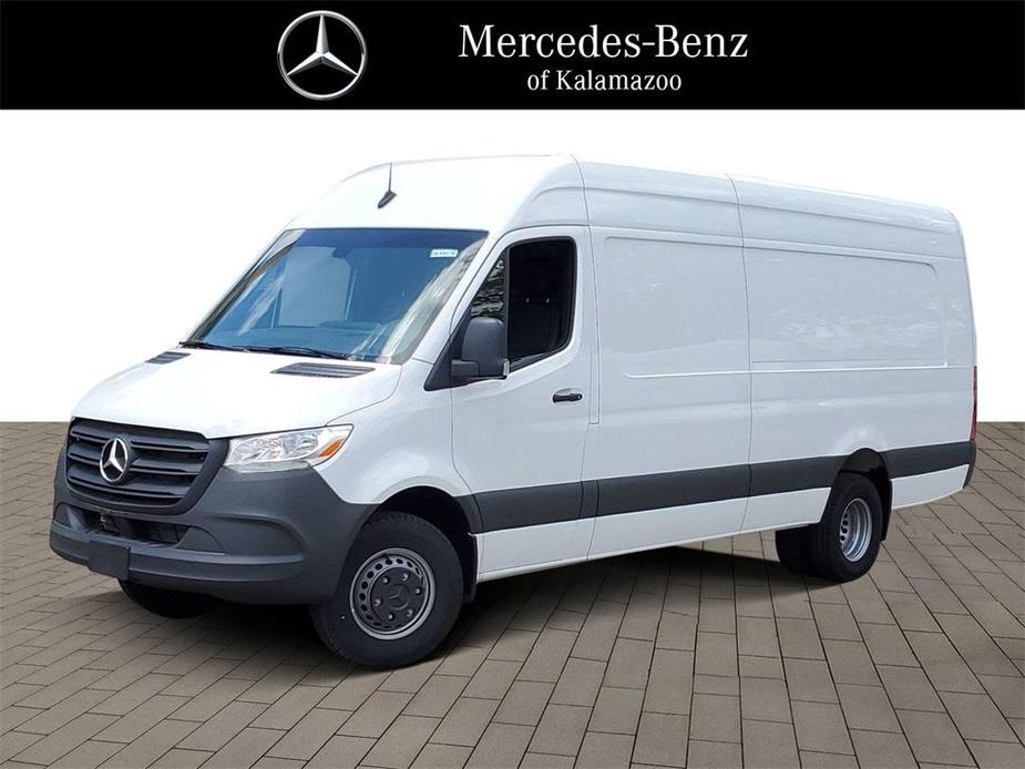 new 2024 Mercedes-Benz Sprinter 3500 car, priced at $71,458