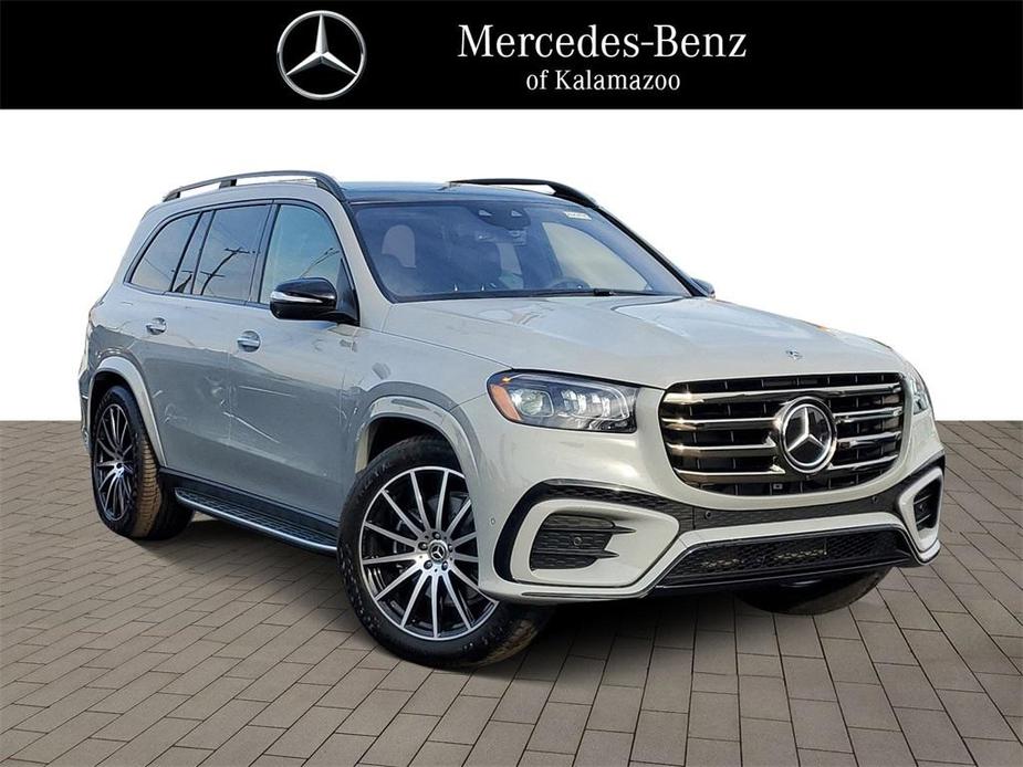 new 2024 Mercedes-Benz GLS 450 car, priced at $102,240