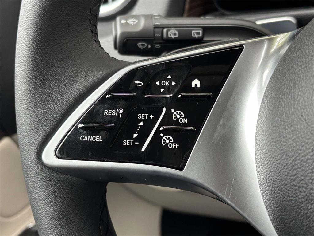 new 2026 Mercedes-Benz GLB 250 car