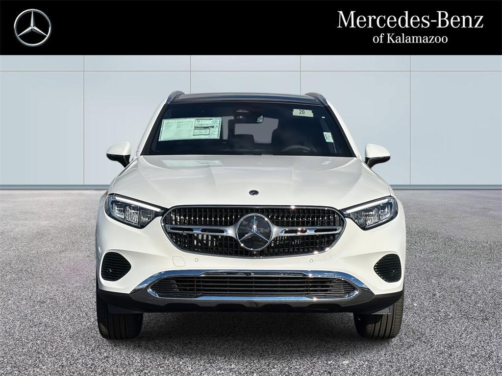 new 2026 Mercedes-Benz GLC 300 car