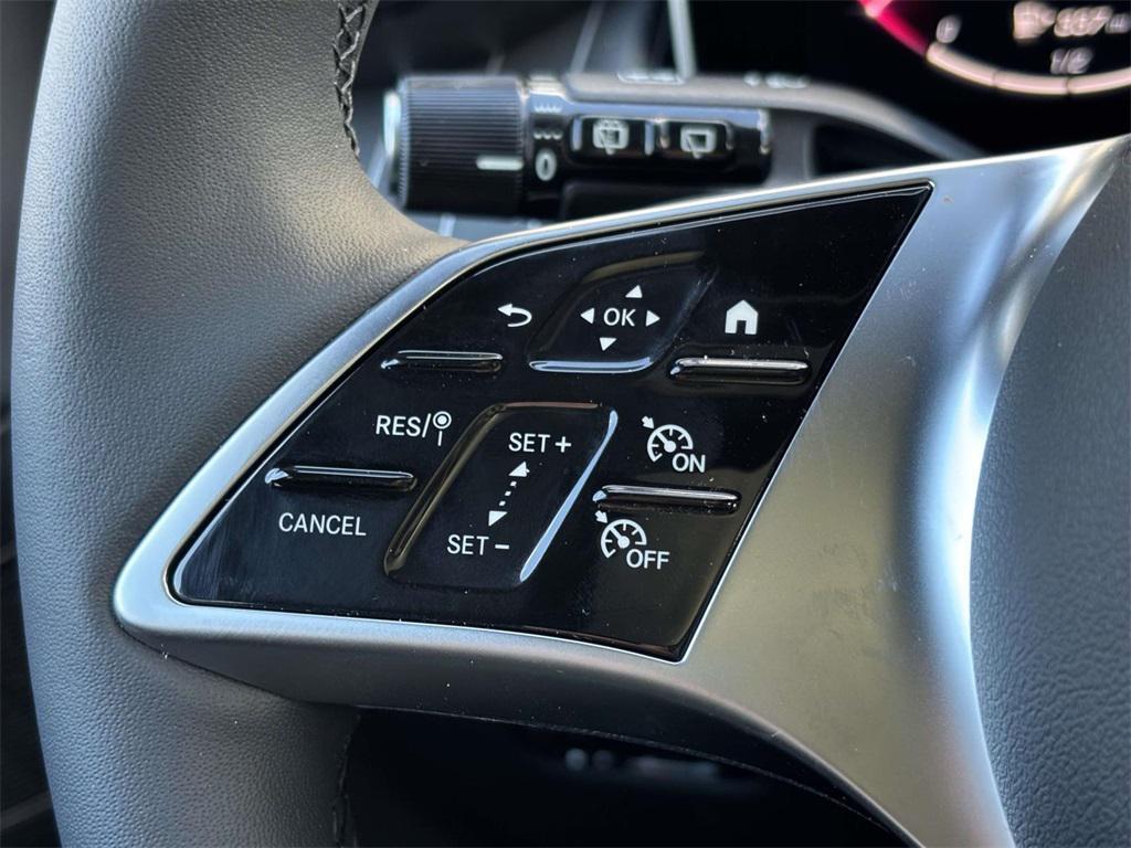 new 2026 Mercedes-Benz GLC 300 car