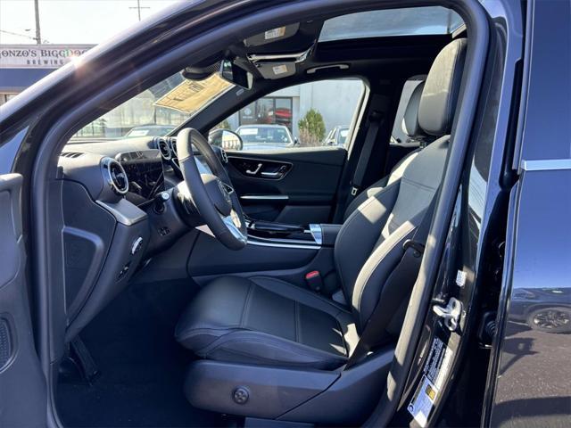 new 2025 Mercedes-Benz GLC 300 car