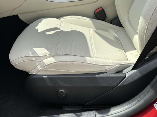 new 2025 Mercedes-Benz C-Class car