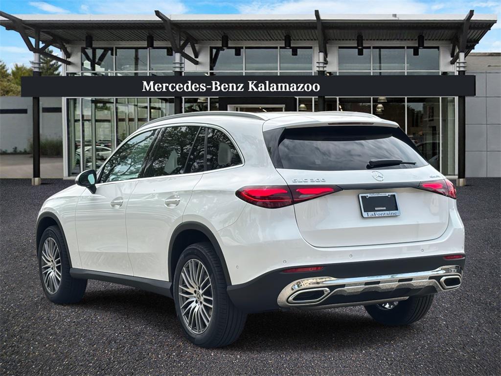 new 2025 Mercedes-Benz GLC 300 car, priced at $54,920