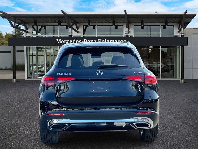 new 2025 Mercedes-Benz GLC 300 car