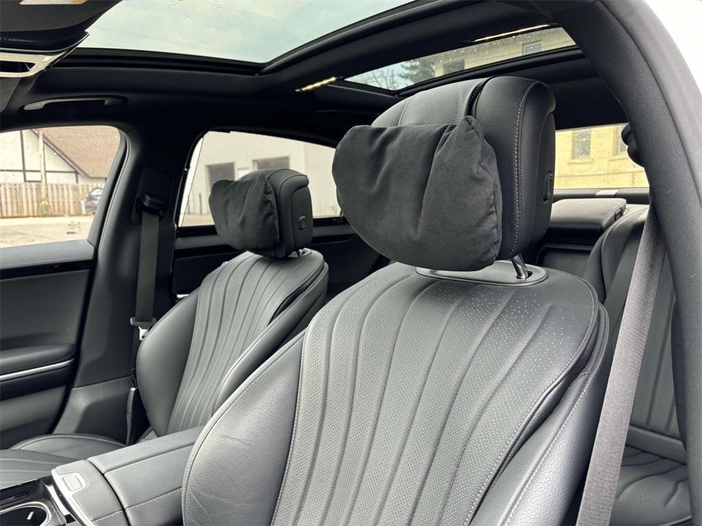used 2022 Mercedes-Benz S-Class car, priced at $64,900