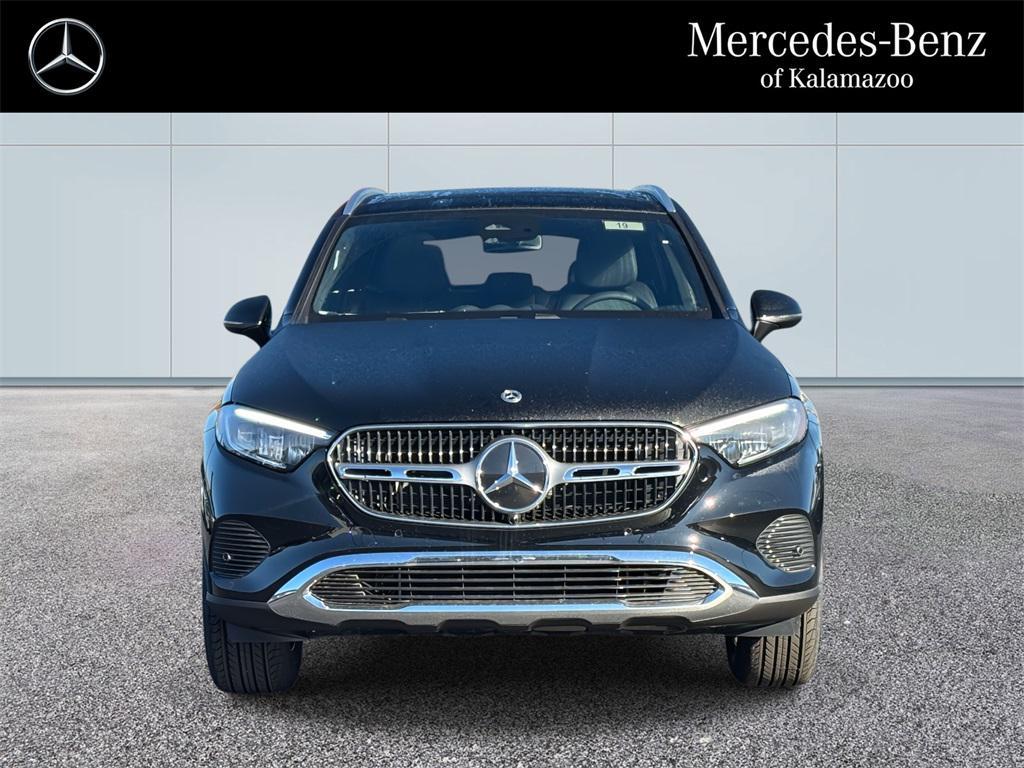 new 2026 Mercedes-Benz GLC 300 car