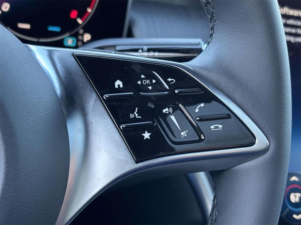 new 2026 Mercedes-Benz GLC 300 car