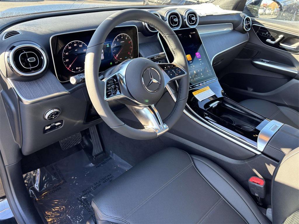 new 2026 Mercedes-Benz GLC 300 car