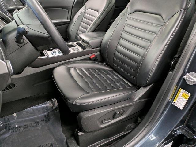 used 2022 Ford Edge car, priced at $28,900