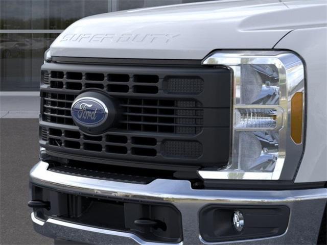 new 2024 Ford F-350 car, priced at $65,870