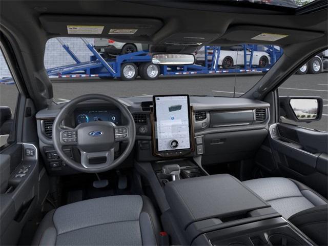 new 2025 Ford F-150 Lightning car