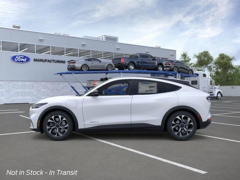 new 2025 Ford Mustang Mach-E car
