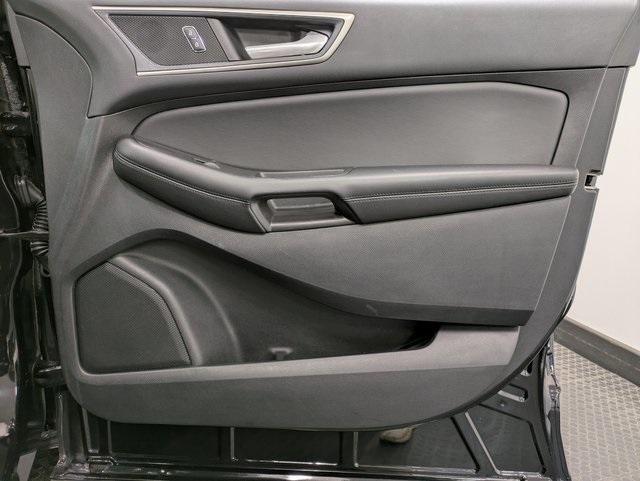 used 2022 Ford Edge car, priced at $27,900