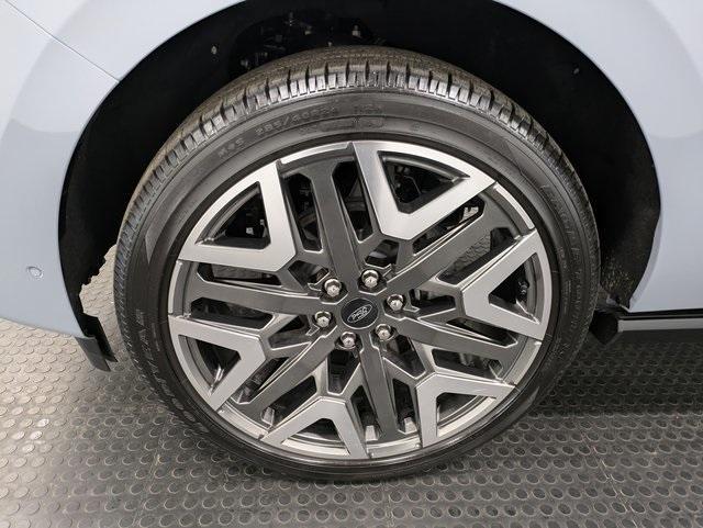 used 2025 Ford Expedition car, priced at $82,730