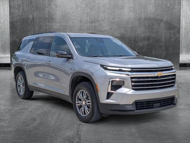 used 2024 Chevrolet Traverse car, priced at $37,993