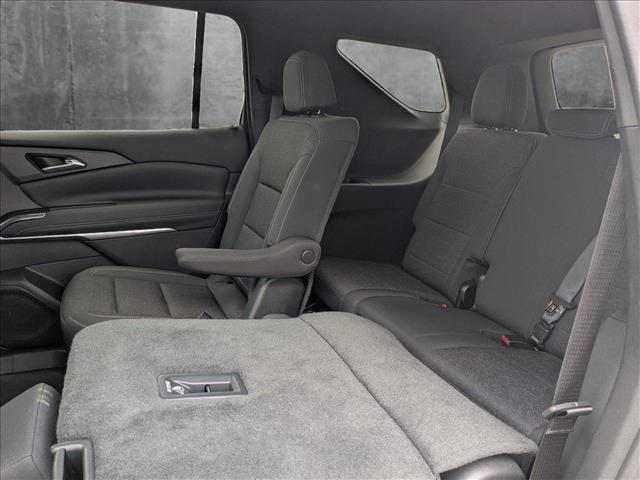 used 2024 Chevrolet Traverse car, priced at $37,993