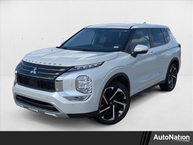 used 2022 Mitsubishi Outlander car, priced at $22,992