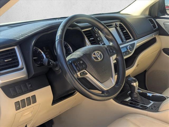 used 2015 Toyota Highlander car, priced at $16,536