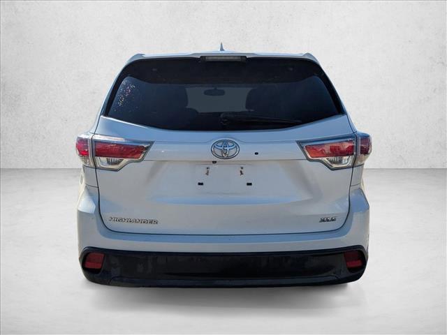 used 2015 Toyota Highlander car, priced at $16,536