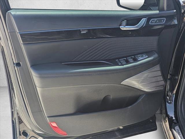 used 2024 Hyundai Palisade car, priced at $41,994