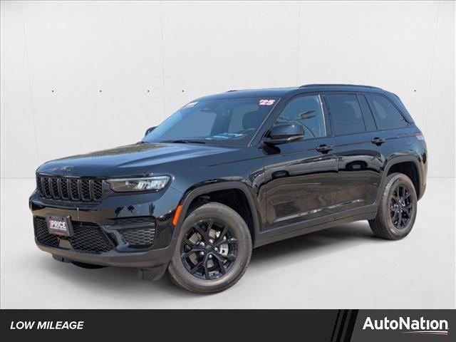 used 2025 Jeep Grand Cherokee car, priced at $37,492