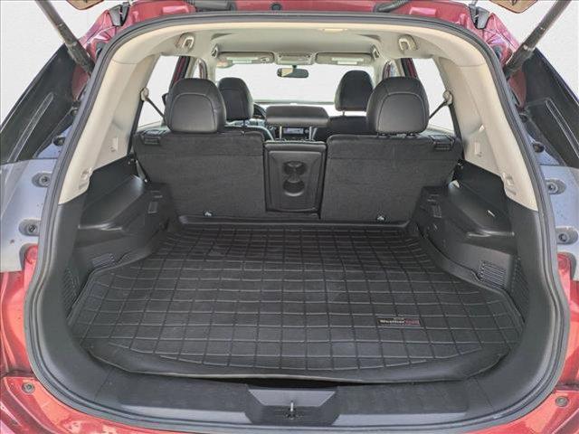 used 2016 Nissan Rogue car, priced at $11,492