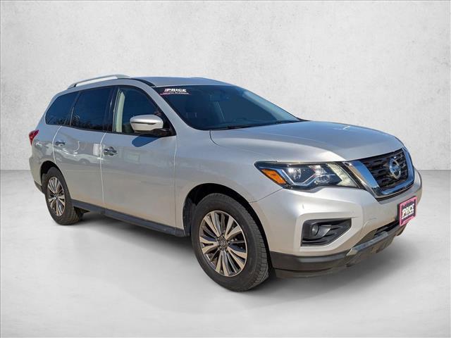 used 2019 Nissan Pathfinder car, priced at $13,162